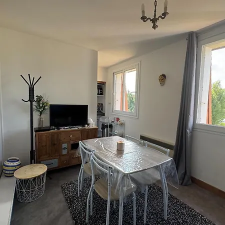 アパート Comfortable At The Foot Of The