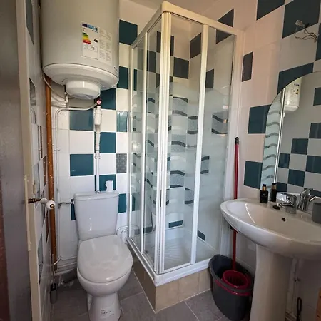 アパート Comfortable At The Foot Of The