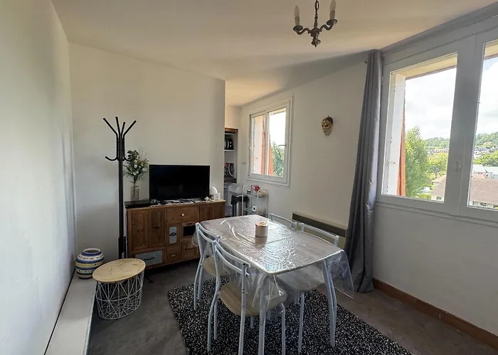 Appartement Comfortable At The Foot Of The